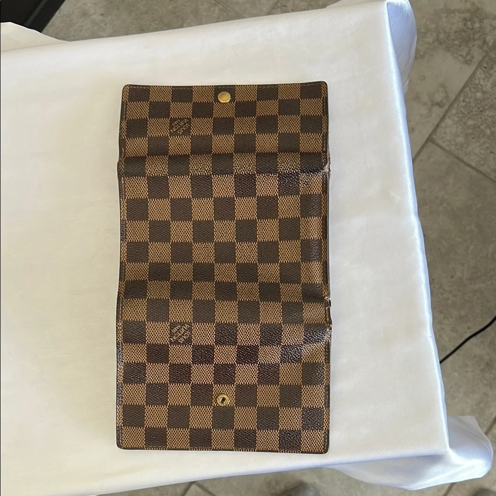 Louis Vuitton Damien Wallet for Rehab